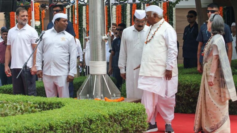 ವಂದೇ ಮಾತರಂಗೆ ಅಪಮಾನ ಆರೋಪ: ಕರ್ನಾಟಕದ ಬೆನ್ನಲ್ಲೇ ದೆಹಲಿಯಲ್ಲೂ ಸೋನಿಯಾ ಗಾಂಧಿ ವಿರುದ್ಧ ದೂರು