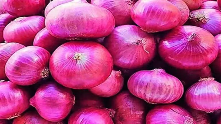 ಈರುಳ್ಳಿ ಬೆಲೆ ಕೆಜಿಗೆ 65ರೂ, ಖಾರಿಫ್ ಬೆಳೆ ಉತ್ಪಾದನೆ ಕುಸಿತ – ಪ್ರಮುಖ ಕಾರಣ