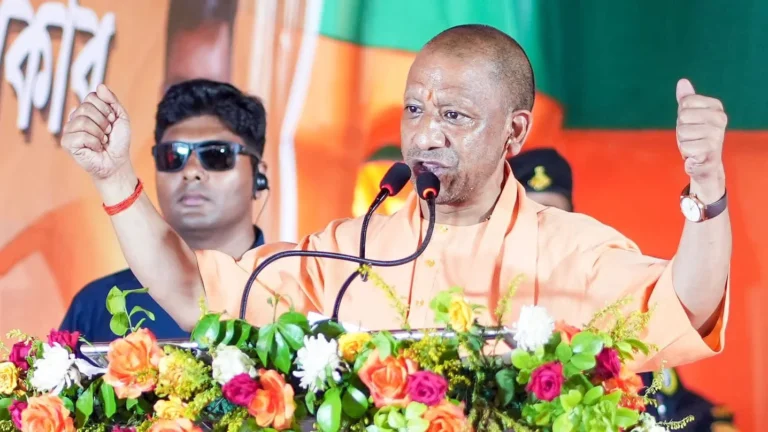 ‘ಬಾಬ್ರಿ ಭಕ್ತರ ಬಗ್ಗೆ ಎಚ್ಚರವಿರಲಿ’: ಕಾಲನೇಮಿ ರಾಕ್ಷಸನನ್ನು ಪ್ರಸ್ತಾಪಿಸಿ ಎಚ್ಚರಿಕೆ ನೀಡಿದ ಯೋಗಿ ಆದಿತ್ಯನಾಥ್