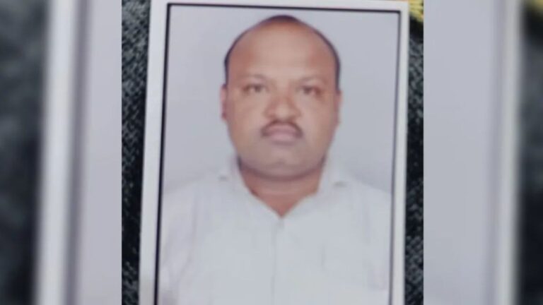 ಕೆಂಪುಕೋಟೆ ಸ್ಫೋಟಕ್ಕೆ ಫಂಡಿಂಗ್ ಆರೋಪ: ದೆಹಲಿಯಲ್ಲಿ ನಿವೃತ್ತ ರೈಲ್ವೆ ಅಧಿಕಾರಿಗೆ 7 ದಿನ ಡಿಜಿಟಲ್ ಅರೆಸ್ಟ್, 30 ಲಕ್ಷ ರೂಪಾಯಿ ವಂಚನೆ