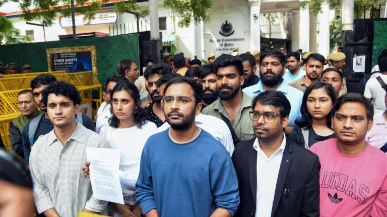 ಸಿಜೆಪಿ ನಾಯಕರಾದ ಸೌರವ್ ದಾಸ್, ಅಶುತೋಷ್ ರಾಂಕಾ, ಅಜಿಂಕ್ಯ ಶಿಂಧೆ ಮುಂಜಾಗ್ರತ ಬಂಧನದಲ್ಲಿ: ತಿಹಾರ್ ಜೈಲಿಗೆ ಕಳಿಸುವ ಸಾಧ್ಯತೆ!