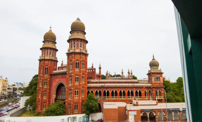 ಹಿಂದೂ ಧರ್ಮ ಎಲ್ಲರನ್ನೂ ಒಳಗೊಳ್ಳುವಂತದ್ದು, ಅಬ್ರಾಹ್ಮಿಕ್‌ ಧರ್ಮಗಳು ಪ್ರತ್ಯೇಕತಾವಾದಿ ಮನಸ್ಥಿತಿಯನ್ನು ಹೊಂದಿವೆ: ಮದ್ರಾಸ್ ಹೈಕೋರ್ಟ್