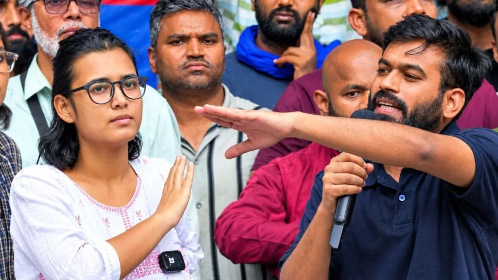 ದೆಹಲಿ: ಸಿಜೆಪಿ ಮುಖ್ಯಸ್ಥ ಅಭಿಜಿತ್ ದೀಪ್ಕೆ ಬಂಧನ, ಐಸಾ ಅಧ್ಯಕ್ಷೆ ನೇಹಾ ಬೋರಾ ಬಿಡುಗಡೆ