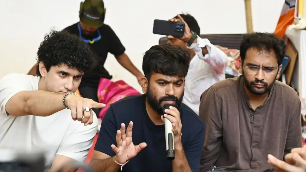 ನಮ್ಮನ್ನು ಬಂಧಿಸಲು ಸರ್ಕಾರ ಸಂಚು ರೂಪಿಸಿದೆ: ಸಿಜೆಪಿ ಮುಖಂಡ ಸೌರವ್ ದಾಸ್ ಆರೋಪ; ಅಮಿತ್ ಶಾ ವಿರುದ್ಧ ಗುಡುಗಿದ ಅಭಿಜಿತ್ ದೀಪ್ಕೆ